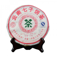 2007年兴海茶厂  云南七子饼茶(7639铁饼) 生茶 357克/饼